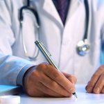 Опасен ли укус паука-крестовика